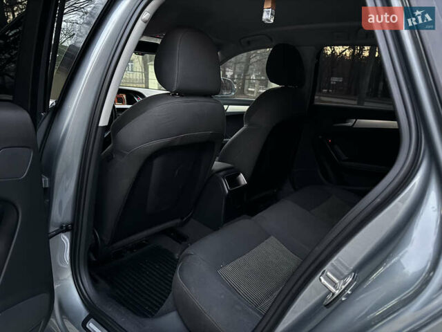 Серый Ауди А4, объемом двигателя 1.97 л и пробегом 367 тыс. км за 8800 $, фото 28 на Automoto.ua