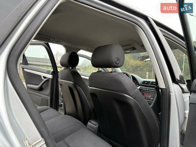 Серый Ауди А4, объемом двигателя 1.6 л и пробегом 196 тыс. км за 6750 $, фото 28 на Automoto.ua