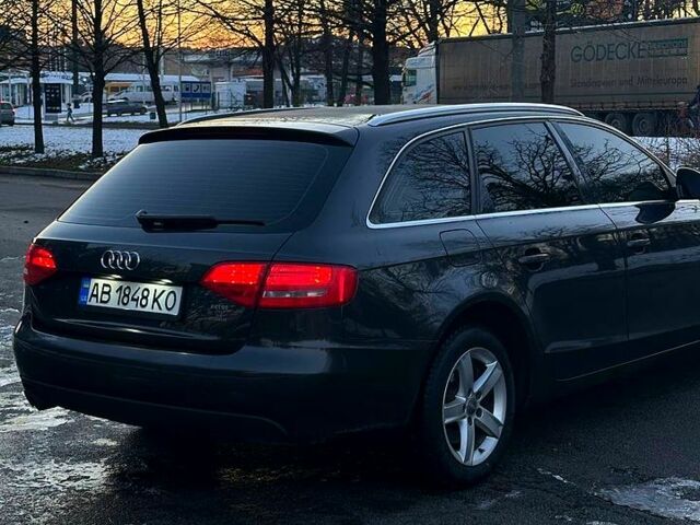 Сірий Ауді А4, об'ємом двигуна 1.8 л та пробігом 210 тис. км за 9850 $, фото 3 на Automoto.ua