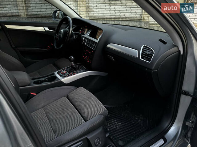 Серый Ауди А4, объемом двигателя 1.97 л и пробегом 367 тыс. км за 8800 $, фото 22 на Automoto.ua
