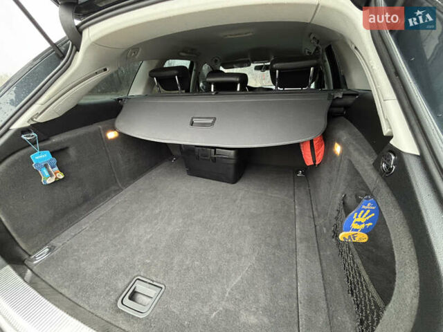 Серый Ауди А4, объемом двигателя 2 л и пробегом 292 тыс. км за 8600 $, фото 22 на Automoto.ua