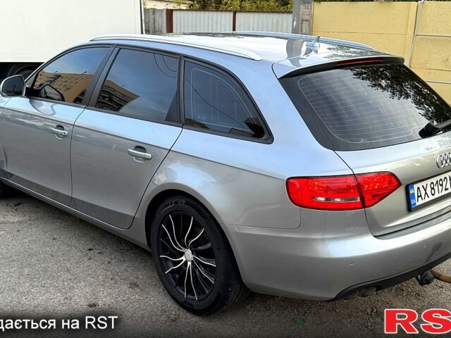 Сірий Ауді А4, об'ємом двигуна 2 л та пробігом 300 тис. км за 9400 $, фото 5 на Automoto.ua