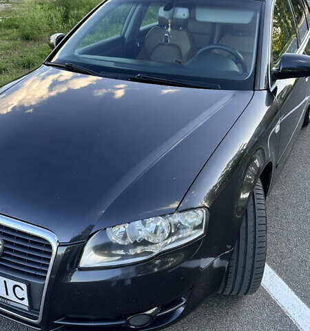Серый Ауди А4, объемом двигателя 2 л и пробегом 340 тыс. км за 8200 $, фото 12 на Automoto.ua
