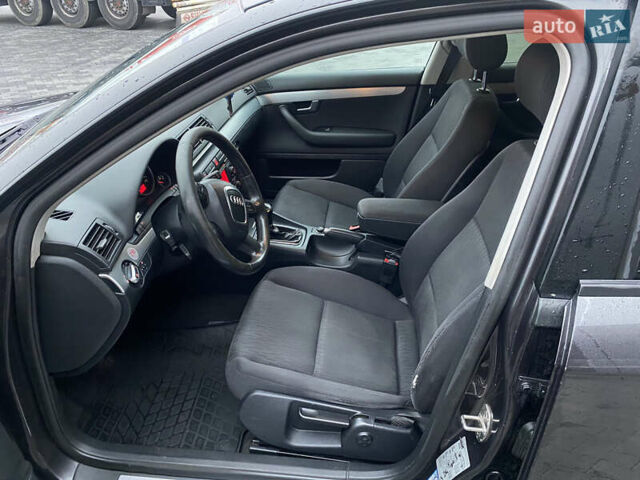 Серый Ауди А4, объемом двигателя 2 л и пробегом 305 тыс. км за 6999 $, фото 24 на Automoto.ua