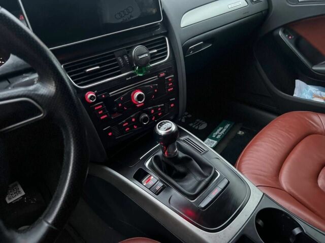 Серый Ауди А4, объемом двигателя 3 л и пробегом 313 тыс. км за 9300 $, фото 12 на Automoto.ua