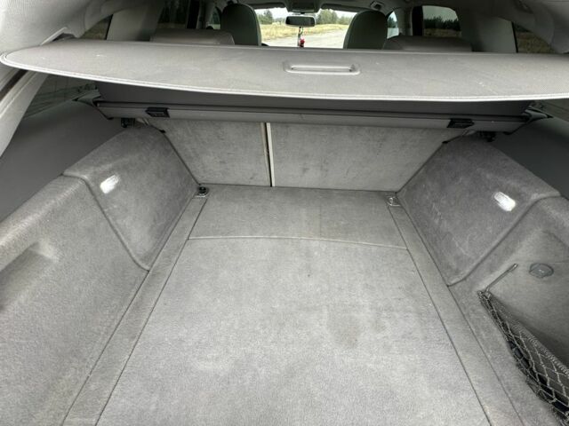 Серый Ауди А4, объемом двигателя 2.7 л и пробегом 456 тыс. км за 4700 $, фото 5 на Automoto.ua