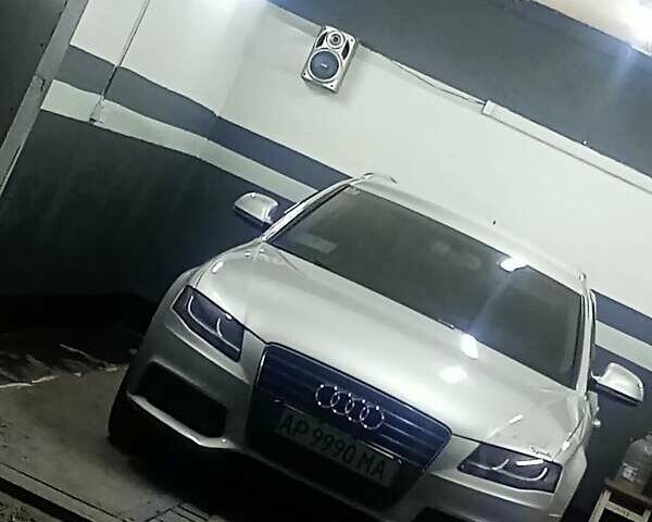 Сірий Ауді А4, об'ємом двигуна 2 л та пробігом 260 тис. км за 7800 $, фото 9 на Automoto.ua