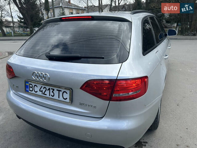 Серый Ауди А4, объемом двигателя 2 л и пробегом 315 тыс. км за 8500 $, фото 42 на Automoto.ua