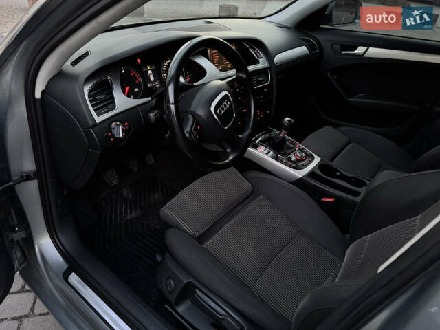 Серый Ауди А4, объемом двигателя 1.97 л и пробегом 367 тыс. км за 8800 $, фото 17 на Automoto.ua