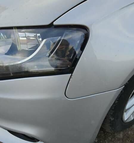 Серый Ауди А4, объемом двигателя 1.97 л и пробегом 365 тыс. км за 9000 $, фото 18 на Automoto.ua