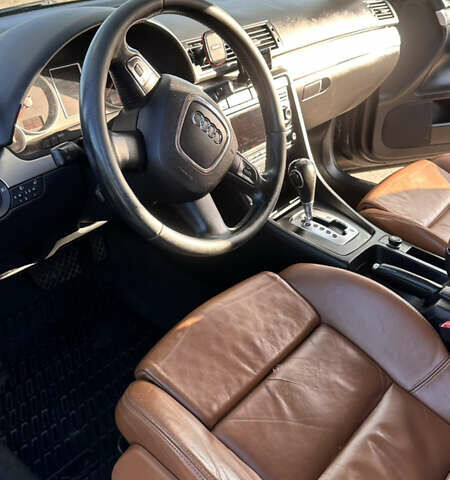 Серый Ауди А4, объемом двигателя 2 л и пробегом 340 тыс. км за 8200 $, фото 17 на Automoto.ua