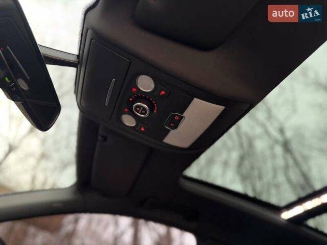 Сірий Ауді А4, об'ємом двигуна 1.8 л та пробігом 311 тис. км за 9300 $, фото 23 на Automoto.ua