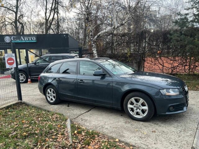 Серый Ауди А4, объемом двигателя 3 л и пробегом 313 тыс. км за 9300 $, фото 4 на Automoto.ua