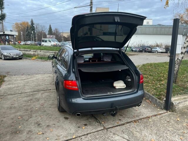 Серый Ауди А4, объемом двигателя 3 л и пробегом 313 тыс. км за 9300 $, фото 5 на Automoto.ua