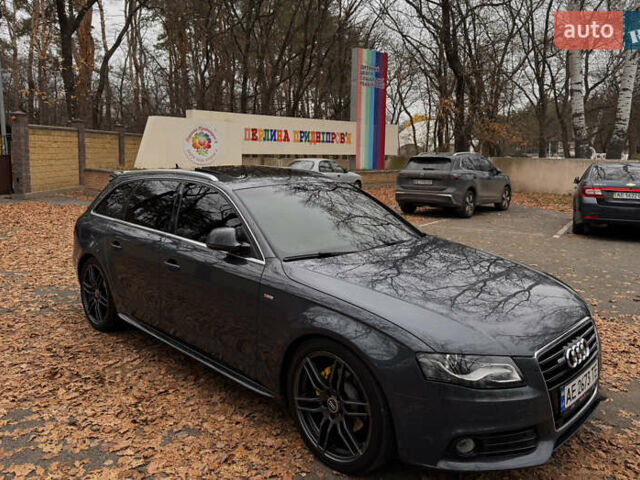 Сірий Ауді А4, об'ємом двигуна 1.8 л та пробігом 311 тис. км за 9300 $, фото 1 на Automoto.ua