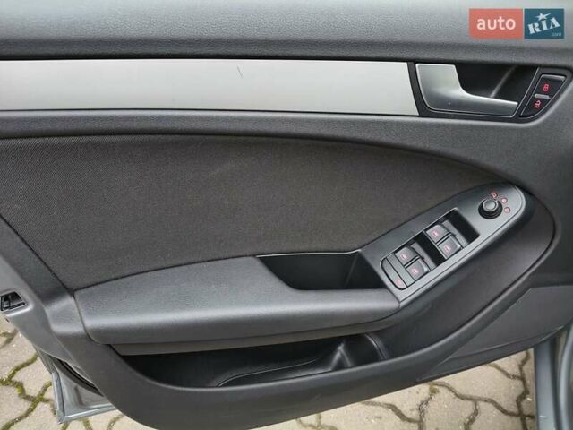 Серый Ауди А4, объемом двигателя 1.8 л и пробегом 254 тыс. км за 8950 $, фото 17 на Automoto.ua