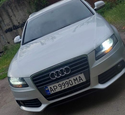 Сірий Ауді А4, об'ємом двигуна 2 л та пробігом 260 тис. км за 7500 $, фото 5 на Automoto.ua