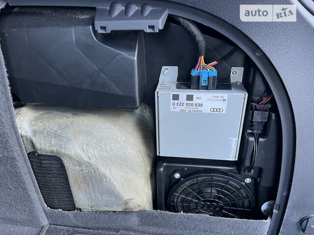 Серый Ауди А4, объемом двигателя 2 л и пробегом 240 тыс. км за 7999 $, фото 34 на Automoto.ua