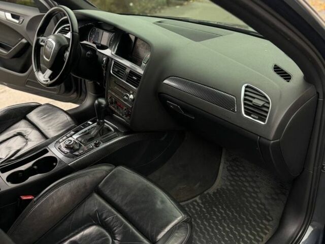 Сірий Ауді А4, об'ємом двигуна 1.8 л та пробігом 280 тис. км за 7600 $, фото 14 на Automoto.ua
