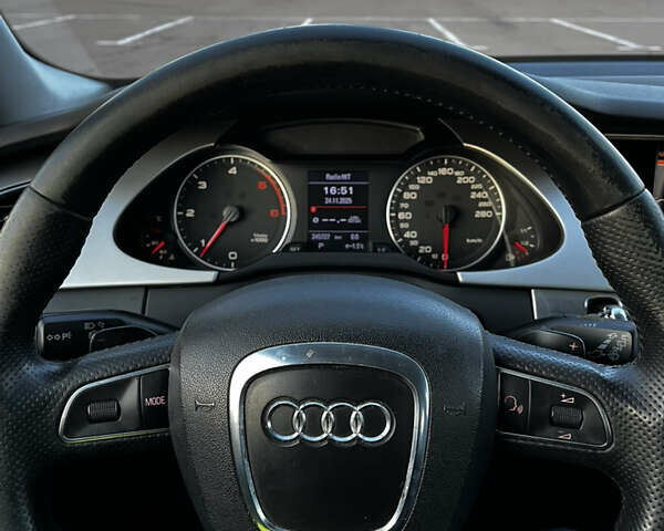 Серый Ауди А4, объемом двигателя 2 л и пробегом 246 тыс. км за 9500 $, фото 17 на Automoto.ua