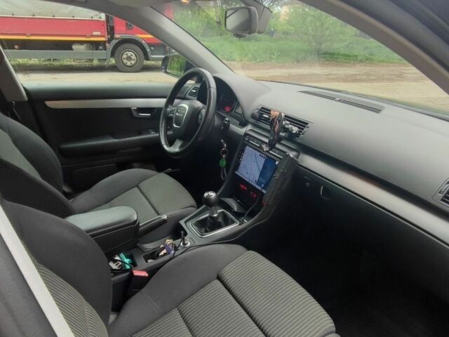 Сірий Ауді А4, об'ємом двигуна 1.97 л та пробігом 314 тис. км за 7800 $, фото 3 на Automoto.ua
