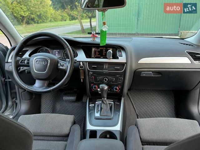 Сірий Ауді А4, об'ємом двигуна 2 л та пробігом 274 тис. км за 10000 $, фото 20 на Automoto.ua