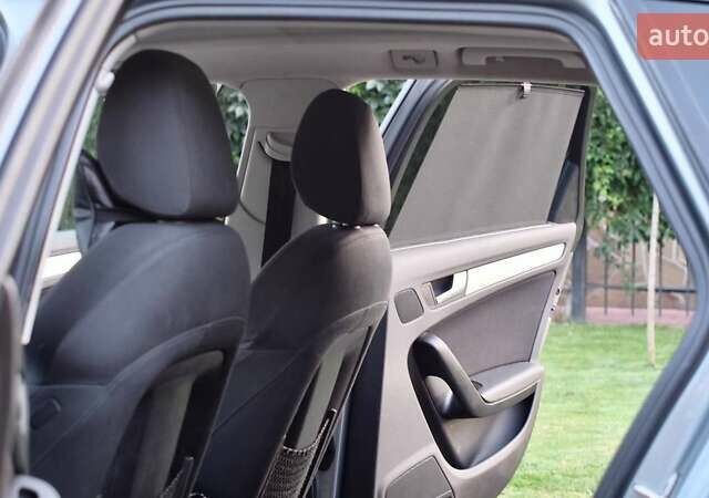 Сірий Ауді А4, об'ємом двигуна 2 л та пробігом 274 тис. км за 10000 $, фото 17 на Automoto.ua