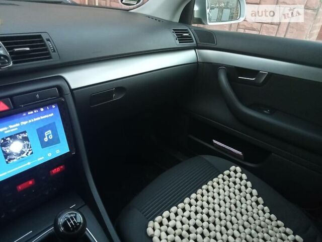 Сірий Ауді А4, об'ємом двигуна 1.6 л та пробігом 233 тис. км за 6200 $, фото 7 на Automoto.ua