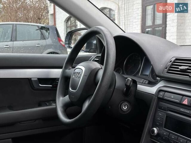 Сірий Ауді А4, об'ємом двигуна 0 л та пробігом 192 тис. км за 7399 $, фото 80 на Automoto.ua