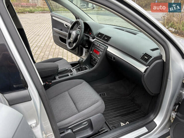Серый Ауди А4, объемом двигателя 1.6 л и пробегом 196 тыс. км за 6750 $, фото 11 на Automoto.ua