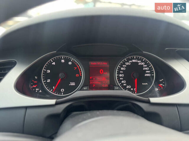 Сірий Ауді А4, об'ємом двигуна 1.8 л та пробігом 190 тис. км за 7999 $, фото 21 на Automoto.ua