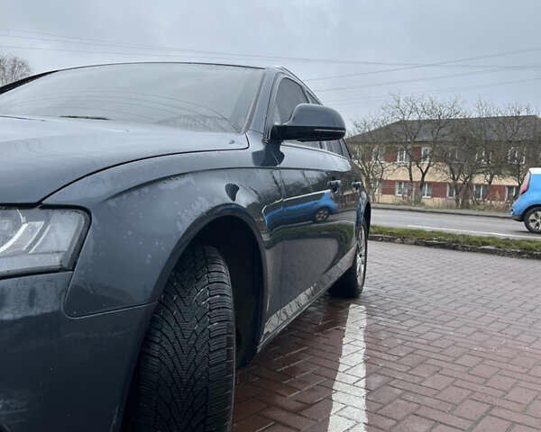 Сірий Ауді А4, об'ємом двигуна 1.8 л та пробігом 168 тис. км за 9199 $, фото 1 на Automoto.ua