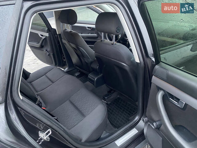 Серый Ауди А4, объемом двигателя 2 л и пробегом 305 тыс. км за 6999 $, фото 33 на Automoto.ua