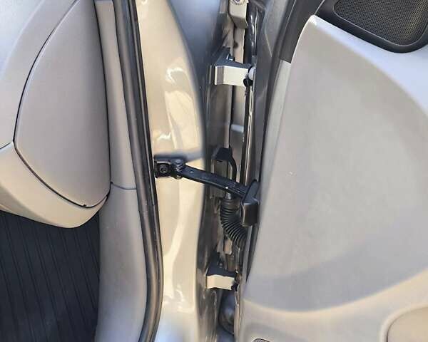 Ауди А4 2009 в Виннице на Automoto.ua Серый Ауди А4, объемом двигателя 1.8 л и пробегом 280 тыс. км за 6999 $, фото 27 на Automoto.ua