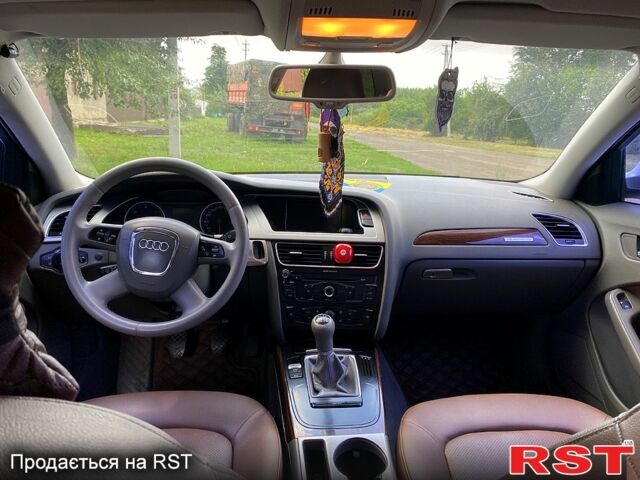 Серый Ауди А4, объемом двигателя 2 л и пробегом 257 тыс. км за 9500 $, фото 6 на Automoto.ua
