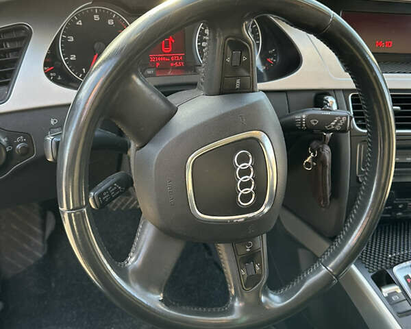 Серый Ауди А4, объемом двигателя 1.8 л и пробегом 310 тыс. км за 8500 $, фото 8 на Automoto.ua