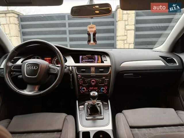 Серый Ауди А4, объемом двигателя 1.97 л и пробегом 315 тыс. км за 7999 $, фото 9 на Automoto.ua