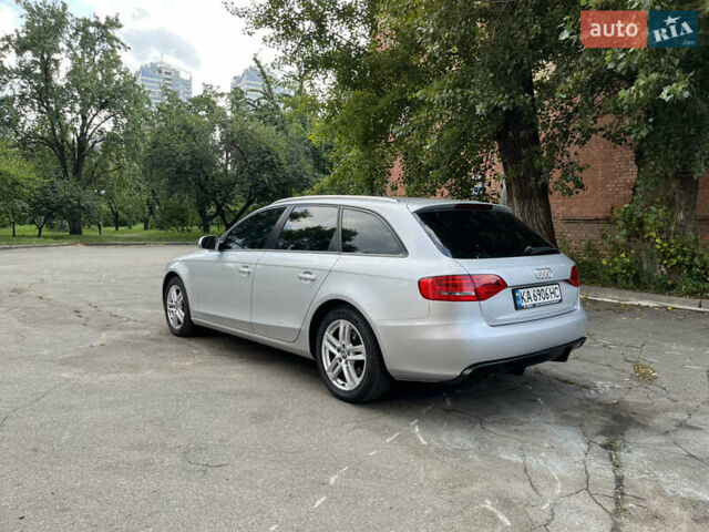 Серый Ауди А4, объемом двигателя 2 л и пробегом 347 тыс. км за 9000 $, фото 3 на Automoto.ua
