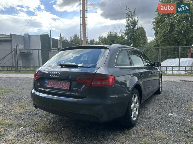 Серый Ауди А4, объемом двигателя 2 л и пробегом 246 тыс. км за 9199 $, фото 4 на Automoto.ua
