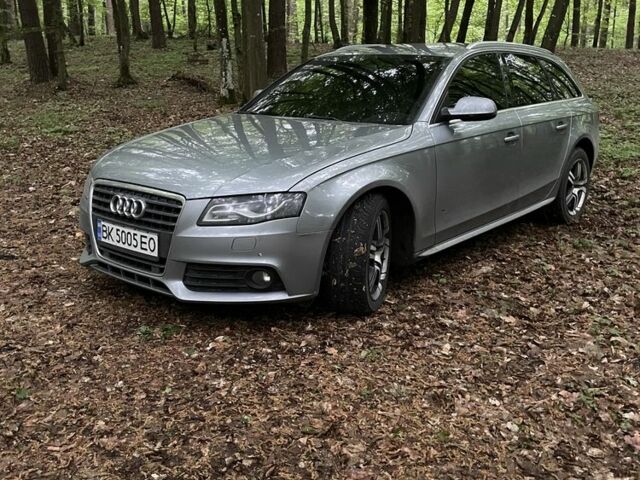 Серый Ауди А4, объемом двигателя 2 л и пробегом 370 тыс. км за 10500 $, фото 2 на Automoto.ua
