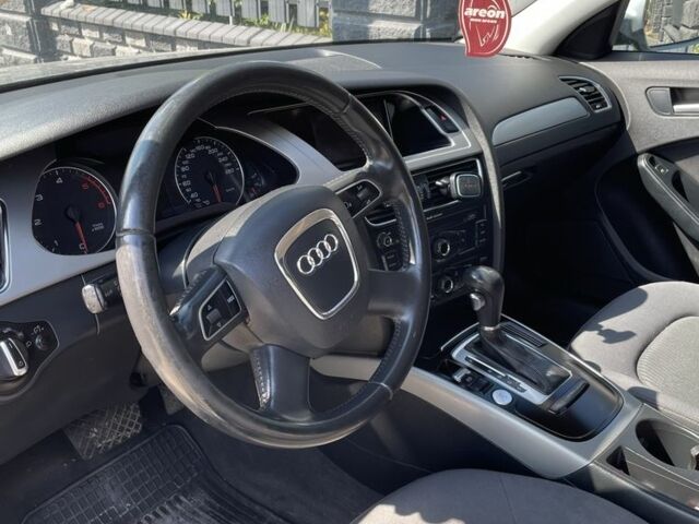 Серый Ауди А4, объемом двигателя 2 л и пробегом 370 тыс. км за 10500 $, фото 7 на Automoto.ua