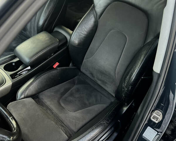 Сірий Ауді А4, об'ємом двигуна 1.8 л та пробігом 272 тис. км за 8700 $, фото 12 на Automoto.ua