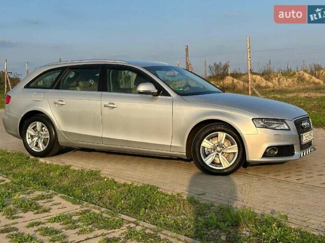 Серый Ауди А4, объемом двигателя 2 л и пробегом 221 тыс. км за 3960 $, фото 1 на Automoto.ua