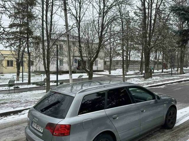 Серый Ауди А4, объемом двигателя 2 л и пробегом 250 тыс. км за 3500 $, фото 6 на Automoto.ua