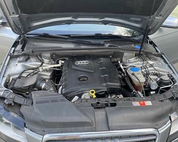 Серый Ауди А4, объемом двигателя 1.8 л и пробегом 204 тыс. км за 8100 $, фото 2 на Automoto.ua