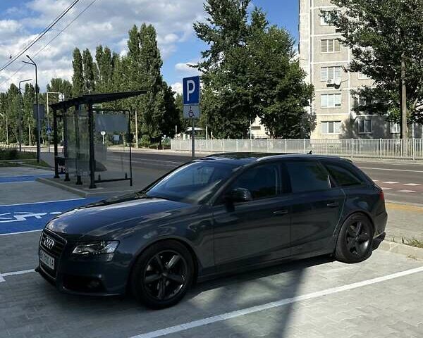 Серый Ауди А4, объемом двигателя 1.8 л и пробегом 230 тыс. км за 10200 $, фото 2 на Automoto.ua