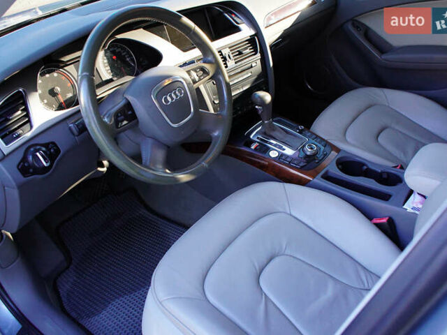 Сірий Ауді А4, об'ємом двигуна 2 л та пробігом 196 тис. км за 8999 $, фото 13 на Automoto.ua