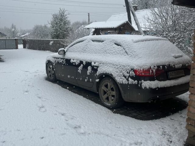 Серый Ауди А4, объемом двигателя 1.8 л и пробегом 285 тыс. км за 8200 $, фото 9 на Automoto.ua