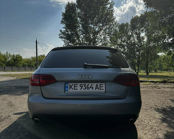 Сірий Ауді А4, об'ємом двигуна 2 л та пробігом 198 тис. км за 13500 $, фото 7 на Automoto.ua
