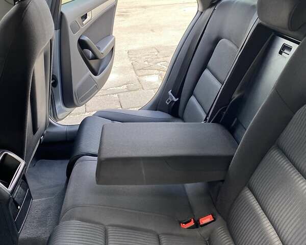 Серый Ауди А4, объемом двигателя 1.8 л и пробегом 204 тыс. км за 8100 $, фото 16 на Automoto.ua